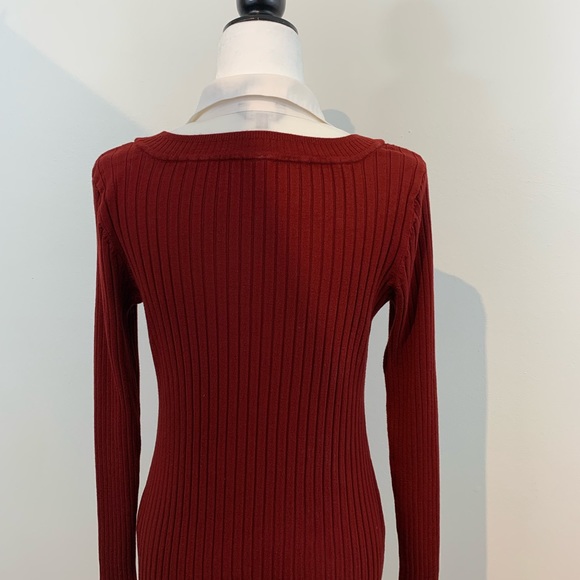 Ribbed Wine Coloured Fooler Sweater, pics don’t do this justice- gorgeous on! - Picture 5 of 11